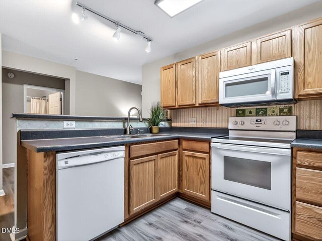 3000 Trailwood Pines Lane 103, Raleigh, NC 27603