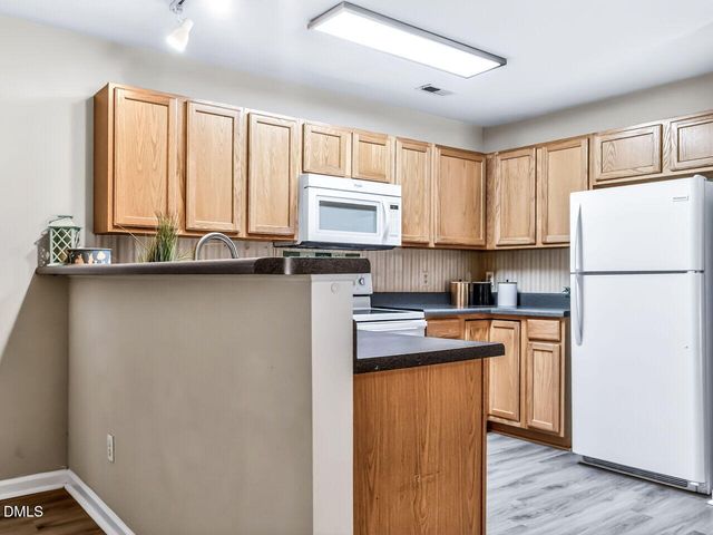 3000 Trailwood Pines Lane 103, Raleigh, NC 27603