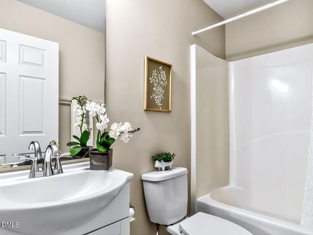3000 Trailwood Pines Lane 103, Raleigh, NC 27603