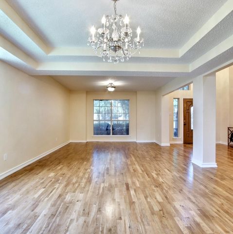 5744 Chelmsford Trail, Arlington, TX 76018