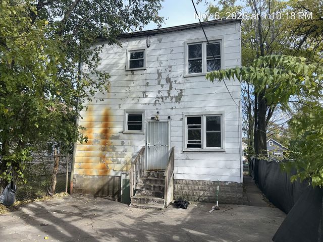 11830 S EGGLESTON Avenue, Chicago, IL 60628