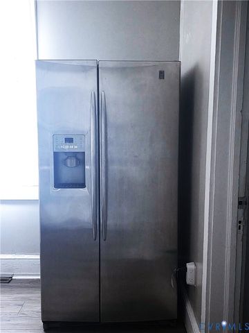 126 S 11th Ave, Hopewell, VA 23860