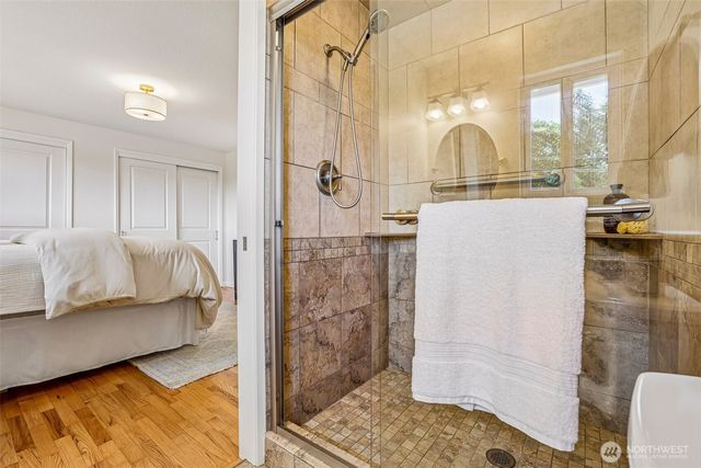 9116 SE 72nd Place, Mercer Island, WA 98040
