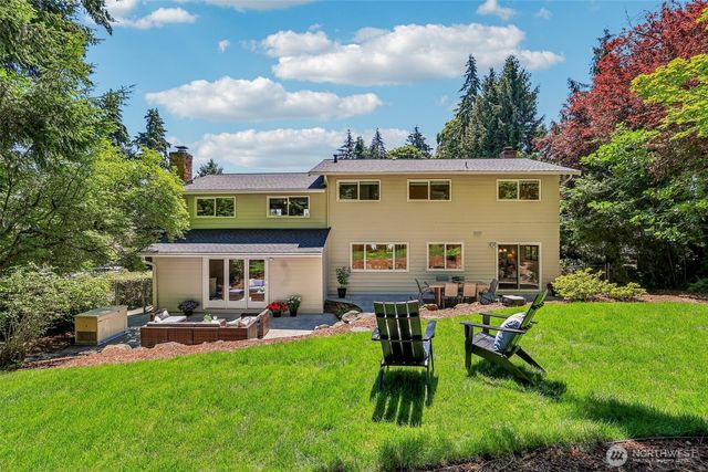 9116 SE 72nd Place, Mercer Island, WA 98040
