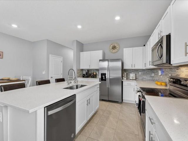 416 MANGROVE SHADE CIRCLE, Apollo Beach, FL 33572