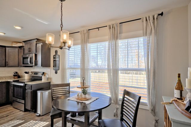 500 Macy Lynn Dr, Clarksville, TN 37042