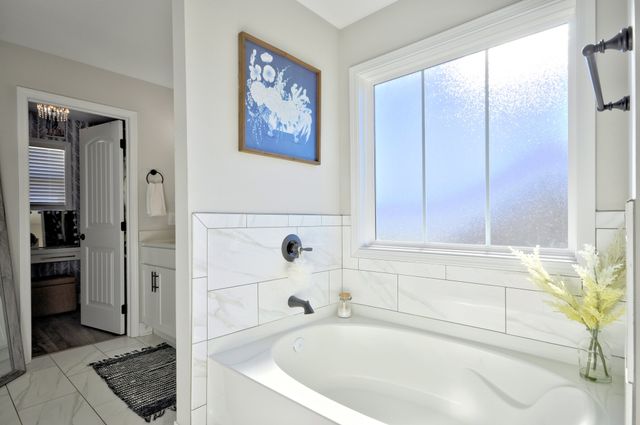 500 Macy Lynn Dr, Clarksville, TN 37042