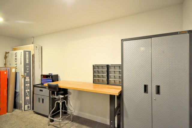 500 Macy Lynn Dr, Clarksville, TN 37042