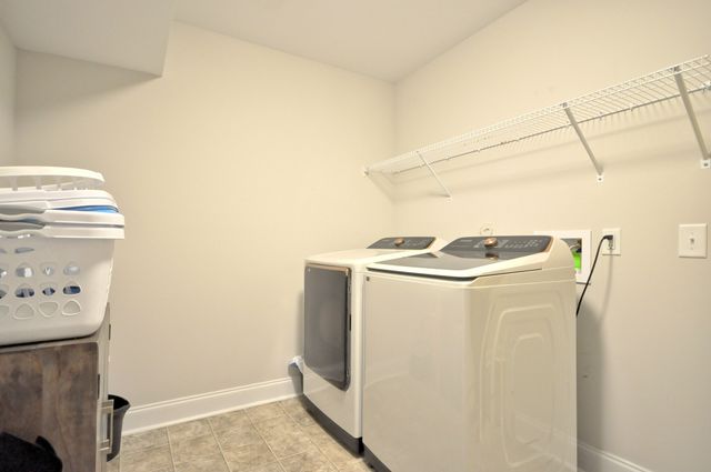 500 Macy Lynn Dr, Clarksville, TN 37042