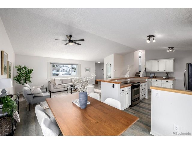 3420 Red Maple Ct, Loveland, CO 80538