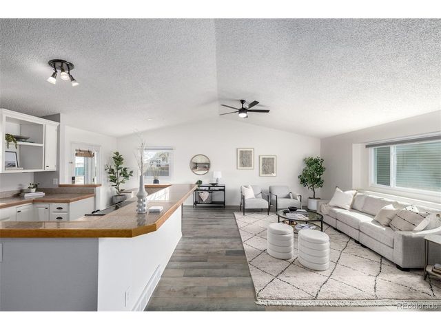 3420 Red Maple Ct, Loveland, CO 80538