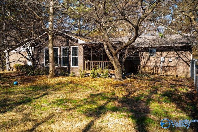 379 County Road 246, Geraldine, AL 35974