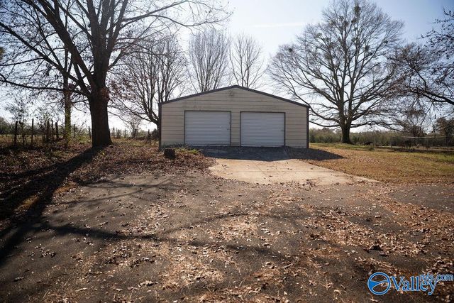 379 County Road 246, Geraldine, AL 35974