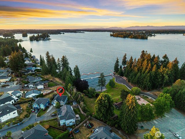 18811 53rd Street Ct E, Lake Tapps, WA 98391