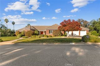 1911 Country Club Drive, Redlands, CA 92373