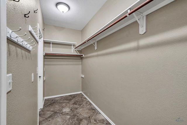 804 E County Rd 140, Midland, TX 79706