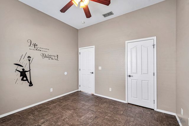 804 E County Rd 140, Midland, TX 79706