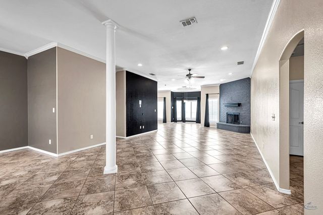 804 E County Rd 140, Midland, TX 79706