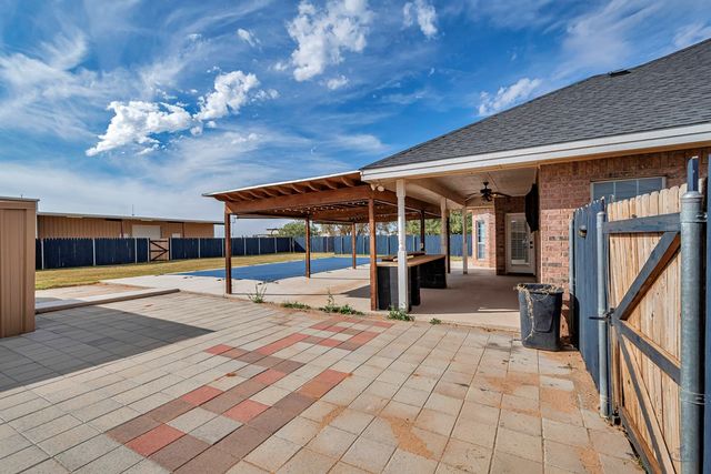 804 E County Rd 140, Midland, TX 79706