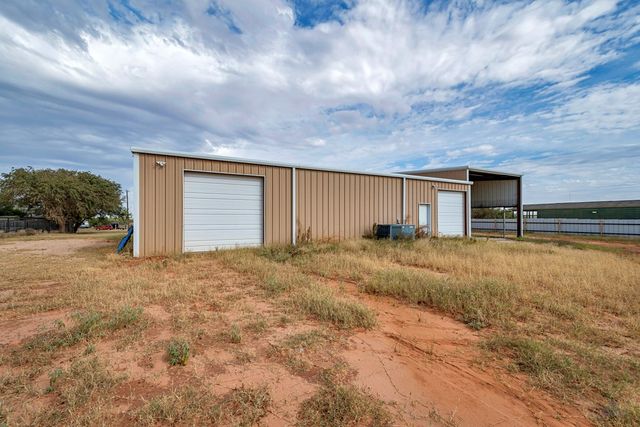 804 E County Rd 140, Midland, TX 79706