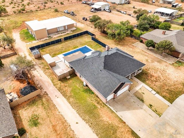 804 E County Rd 140, Midland, TX 79706