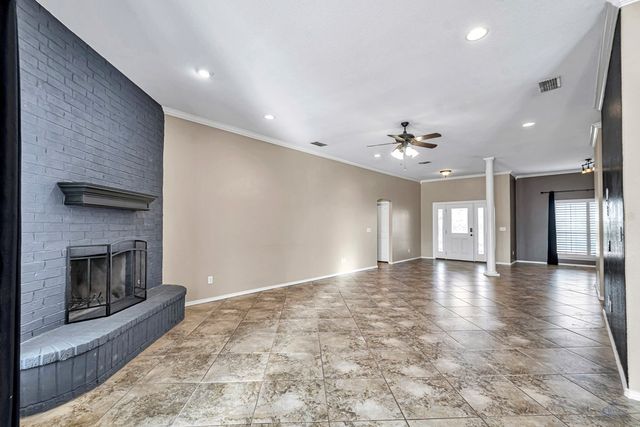 804 E County Rd 140, Midland, TX 79706