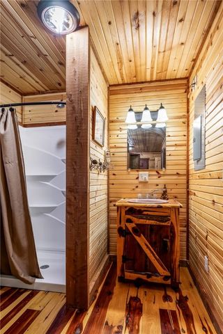 159 County Road 210, Eureka Springs, AR 72632