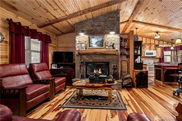 159 County Road 210, Eureka Springs, AR 72632