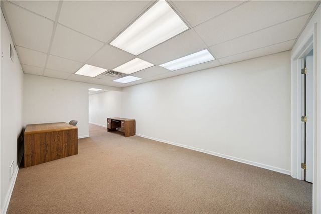 135 E 6th Ave, Tarentum, PA 15084