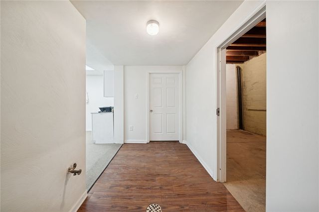 135 E 6th Ave, Tarentum, PA 15084