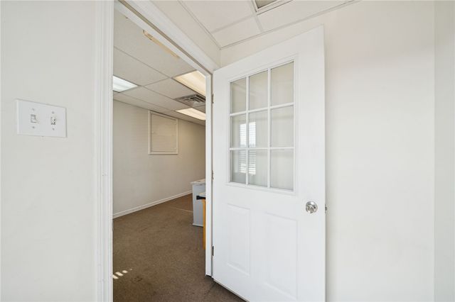 135 E 6th Ave, Tarentum, PA 15084