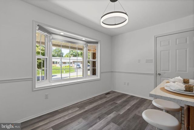 24101 LOG HOUSE RD, Gaithersburg, MD 20882