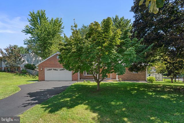 24101 LOG HOUSE RD, Gaithersburg, MD 20882