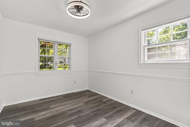 24101 LOG HOUSE RD, Gaithersburg, MD 20882