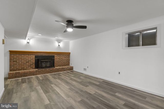 24101 LOG HOUSE RD, Gaithersburg, MD 20882