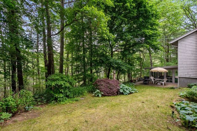 26 Arrowhead Rd, Weston, MA 02493