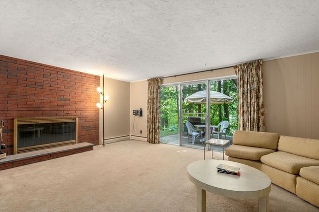 26 Arrowhead Rd, Weston, MA 02493