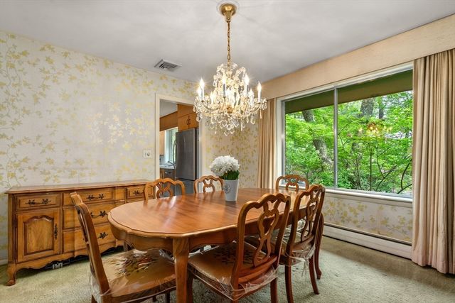 26 Arrowhead Rd, Weston, MA 02493