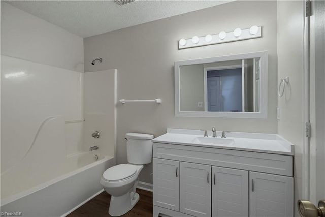 814 Guilford College Road 144, Greensboro, NC 27409