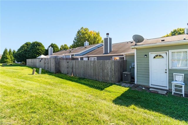 814 Guilford College Road 144, Greensboro, NC 27409