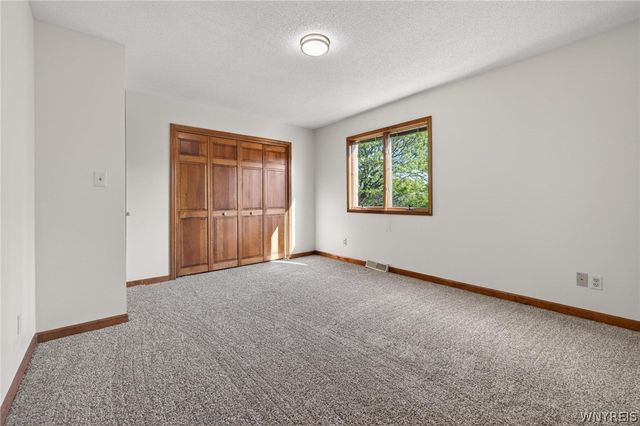 232 Niagara Shore Drive, Tonawanda, NY 14150