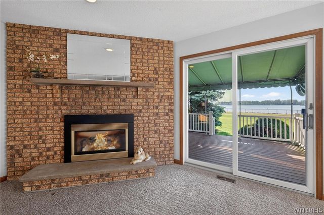 232 Niagara Shore Drive, Tonawanda, NY 14150