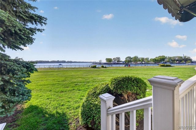 232 Niagara Shore Drive, Tonawanda, NY 14150