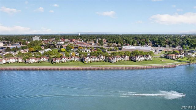 232 Niagara Shore Drive, Tonawanda, NY 14150