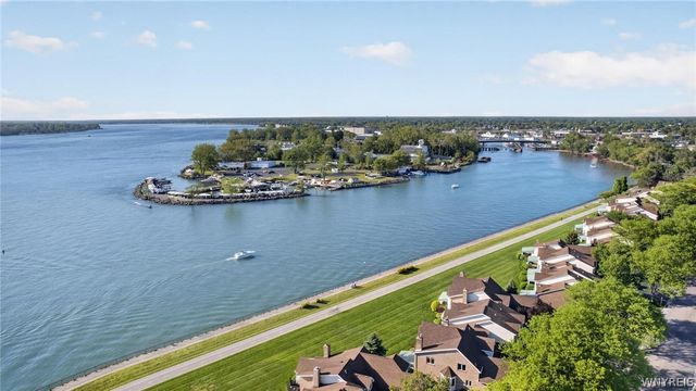 232 Niagara Shore Drive, Tonawanda, NY 14150