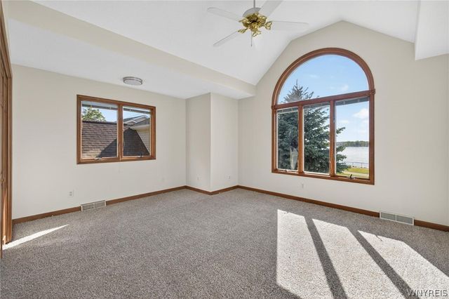 232 Niagara Shore Drive, Tonawanda, NY 14150