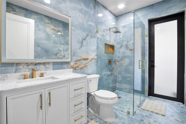 5755 NW 72nd Way, Parkland, FL 33067