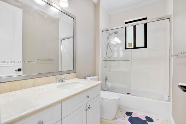 5755 NW 72nd Way, Parkland, FL 33067
