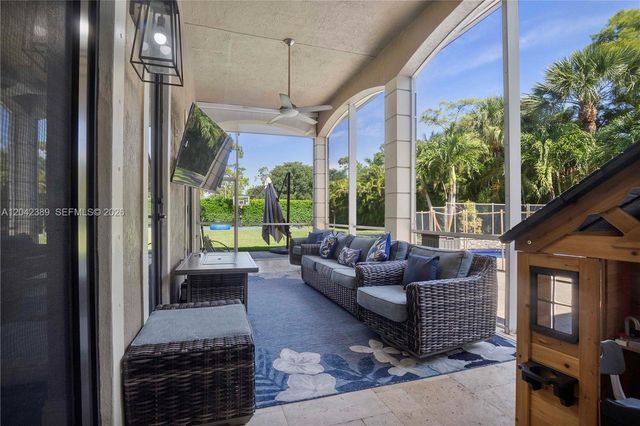 5755 NW 72nd Way, Parkland, FL 33067