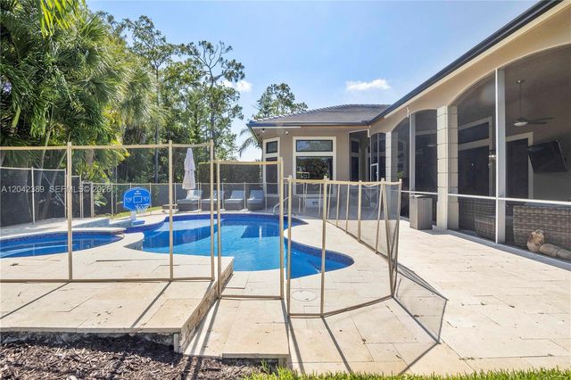 5755 NW 72nd Way, Parkland, FL 33067